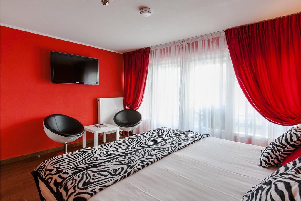 Alex Rooms Zwanenburg Extérieur photo