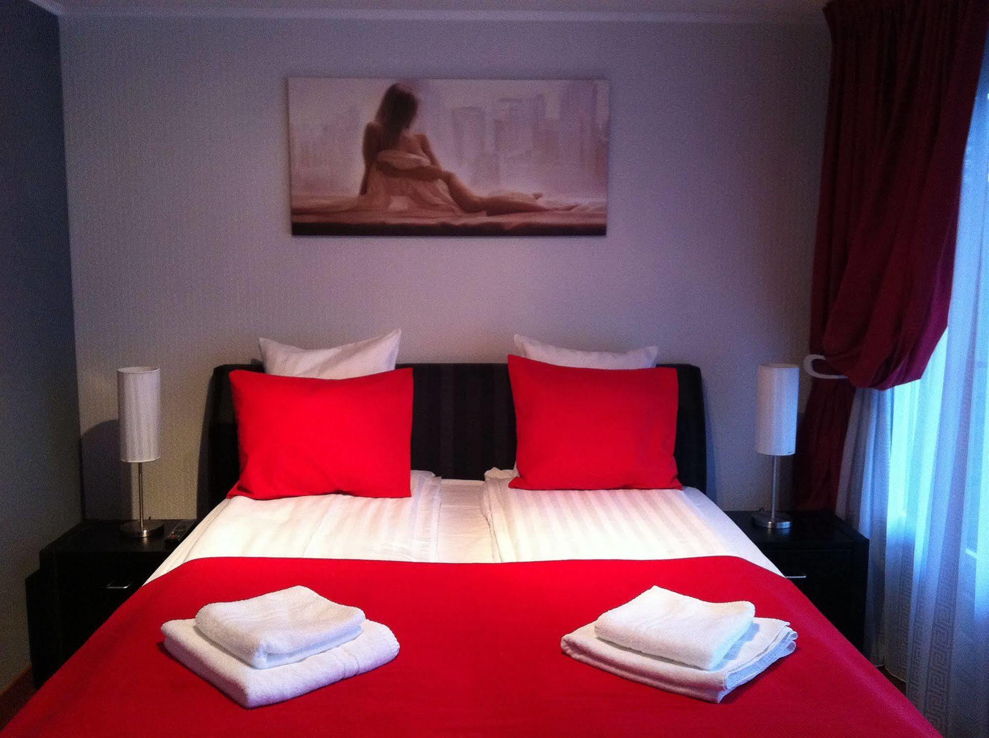 Alex Rooms Zwanenburg Extérieur photo